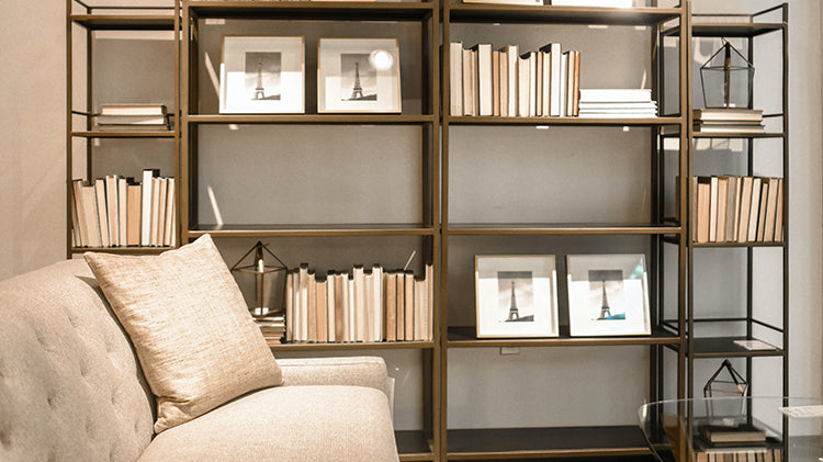 How to Style a Bookshelf