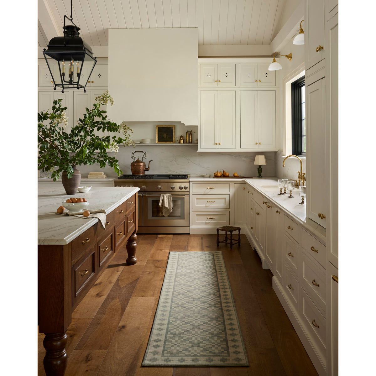 Chris Loves Julia x Loloi Bobby Rug in Beige-Green-3
