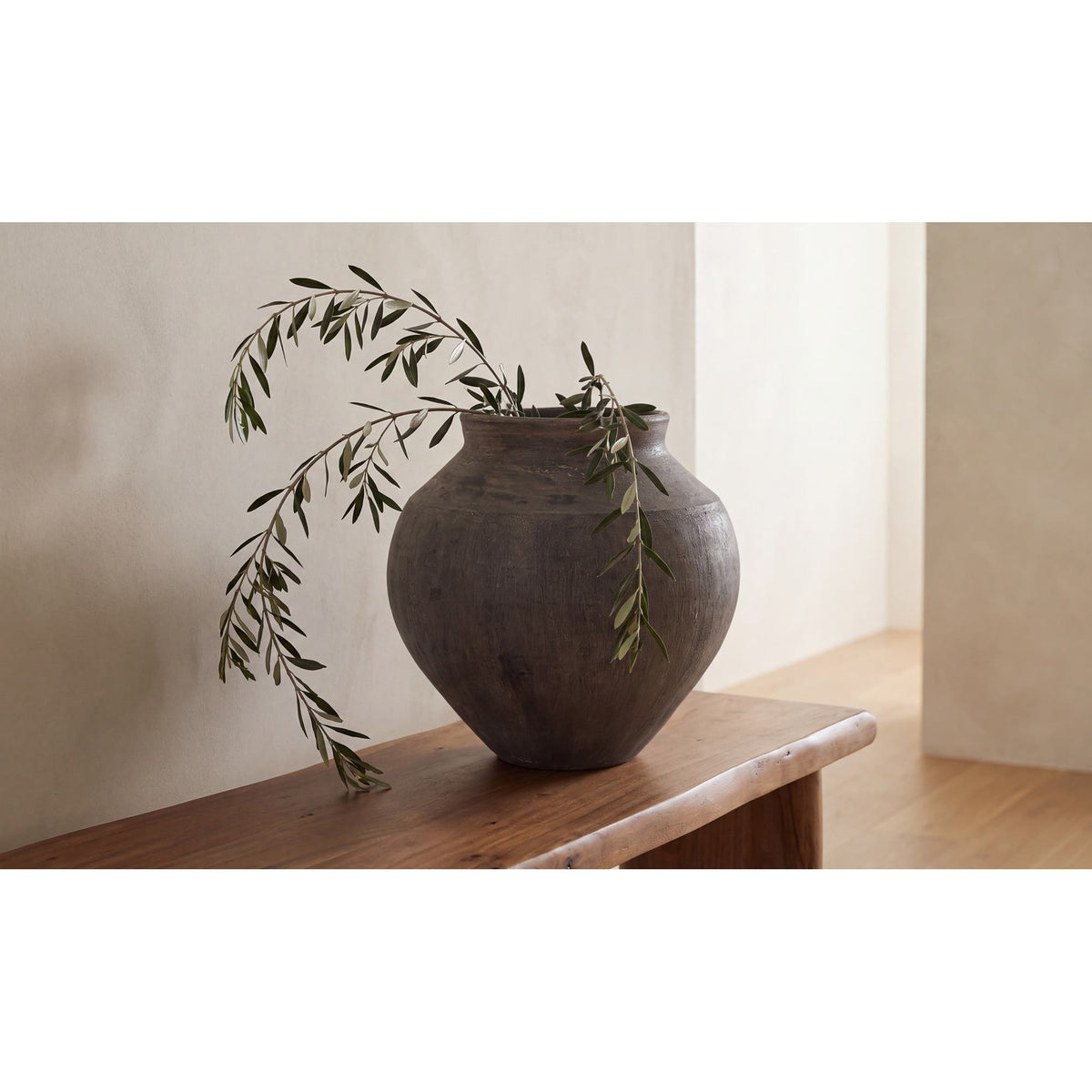 Milo Clay Pot-2