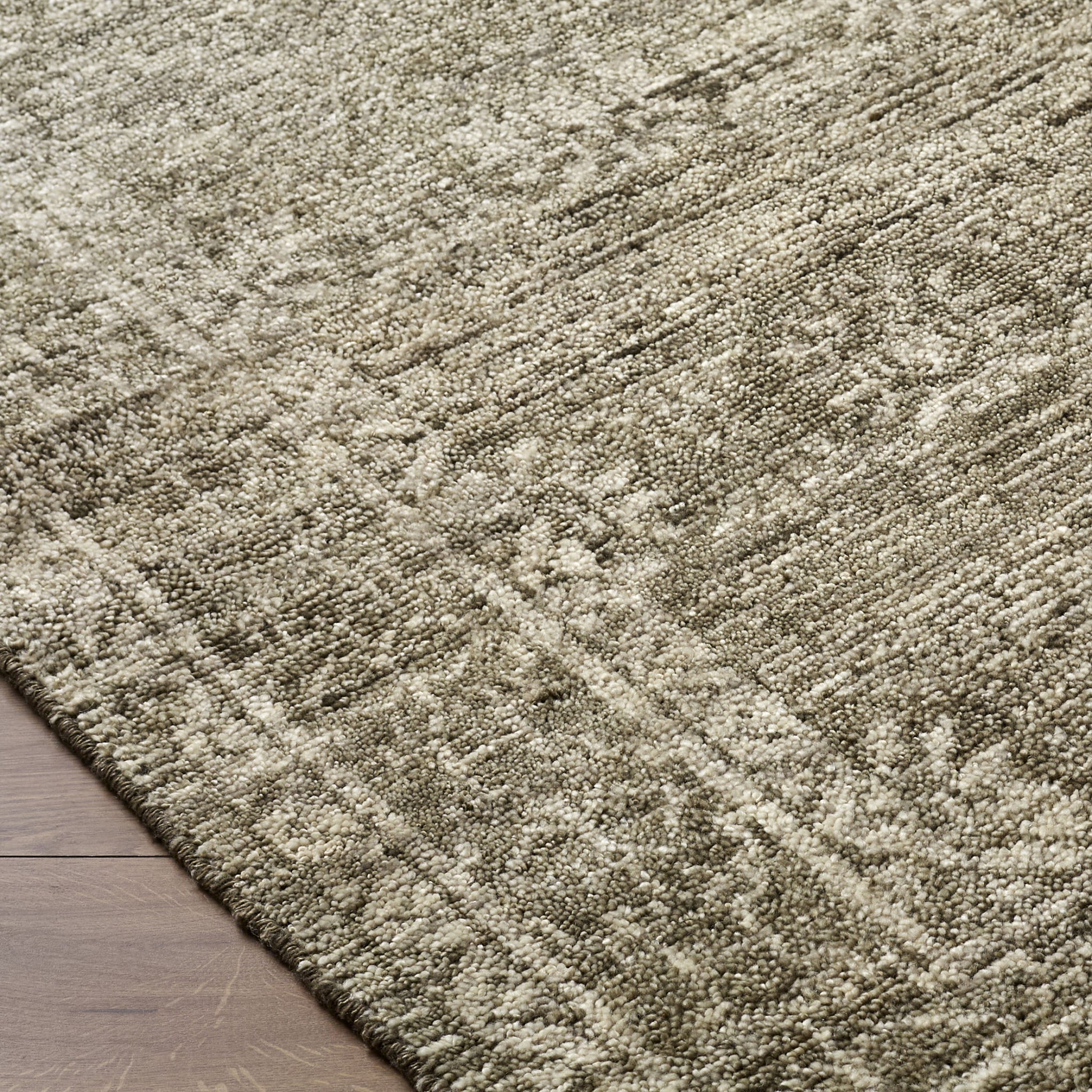Alara Wool Rug in Taupe-2