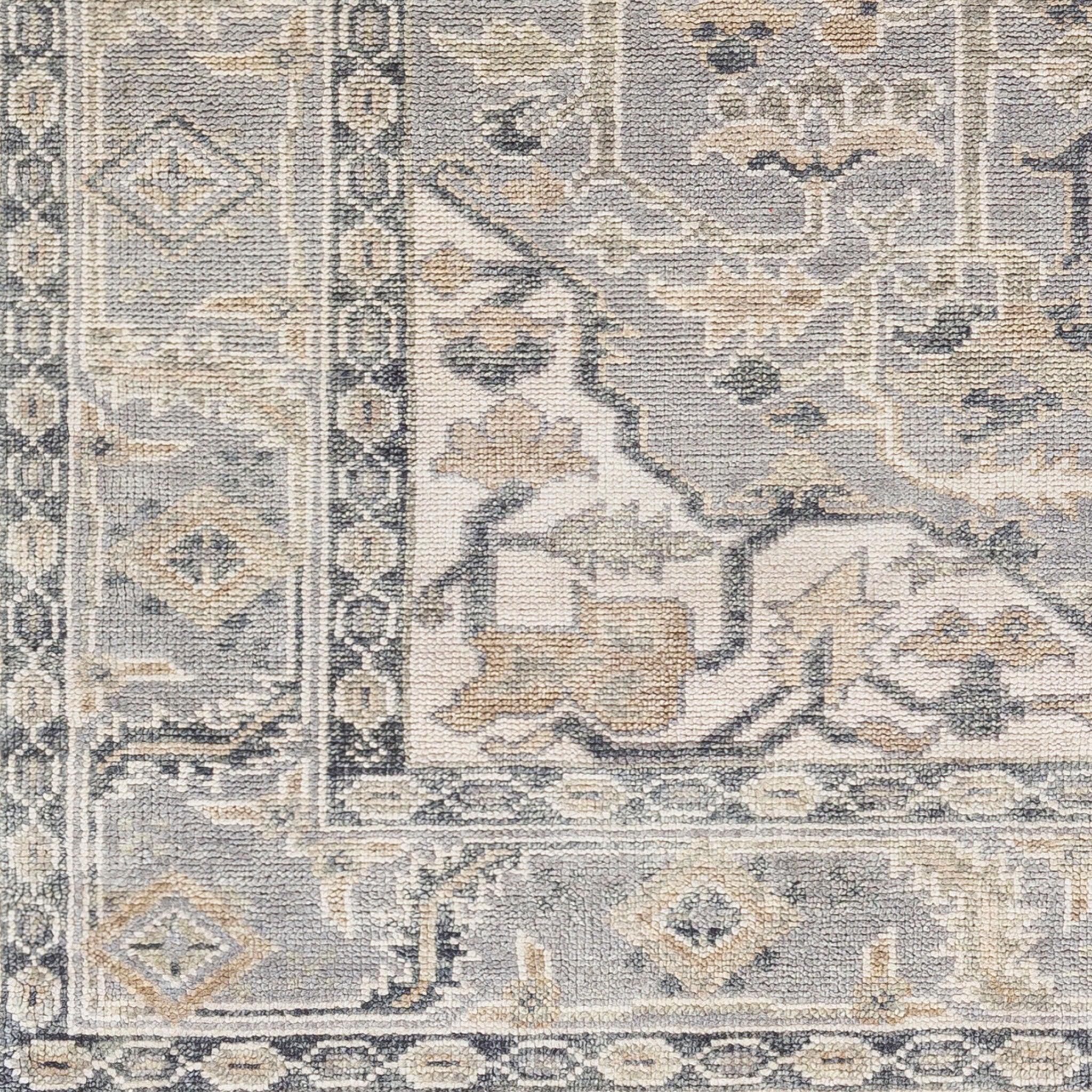 Palais Wool Rug in Medium Gray-2