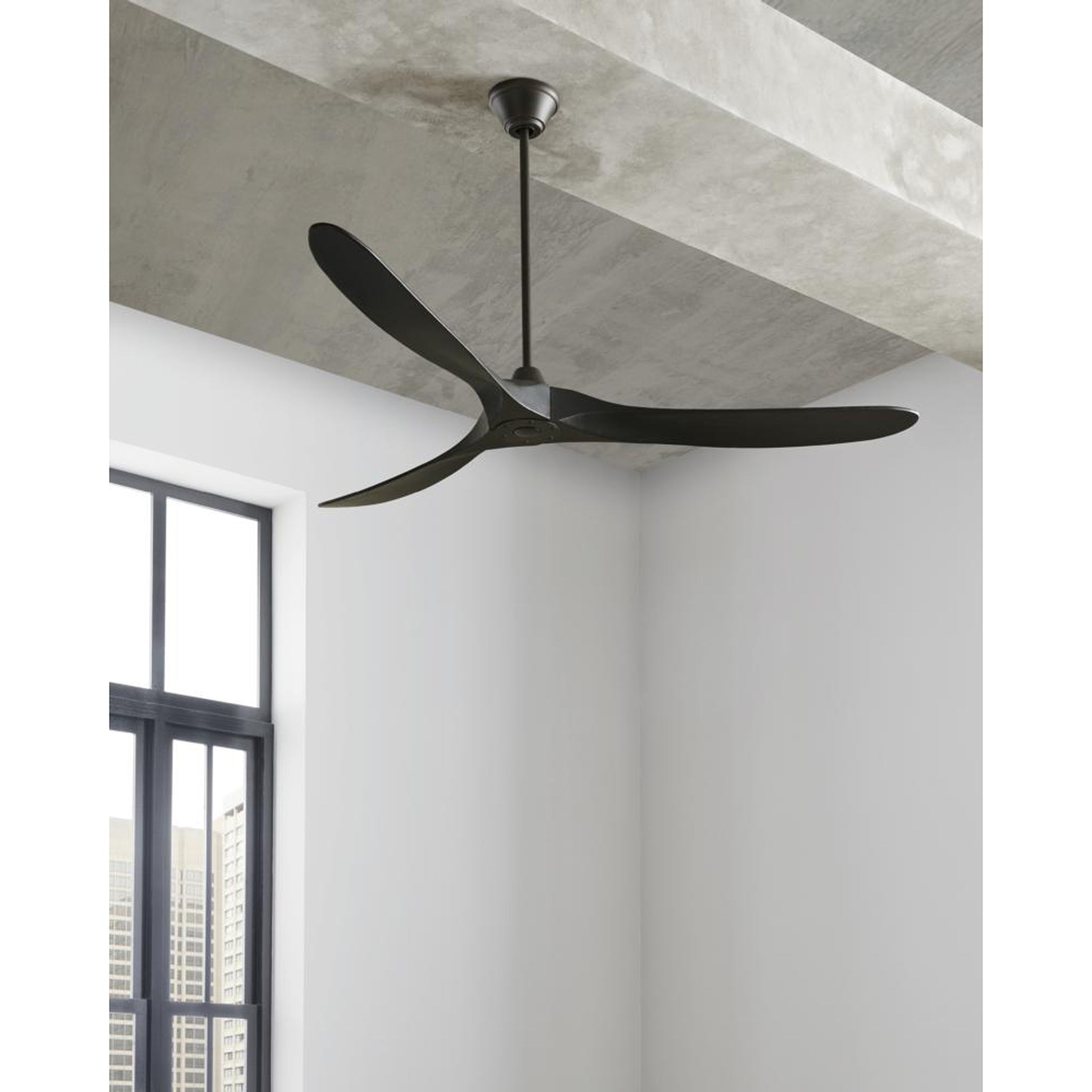 Maverick 70" Ceiling Fan-8