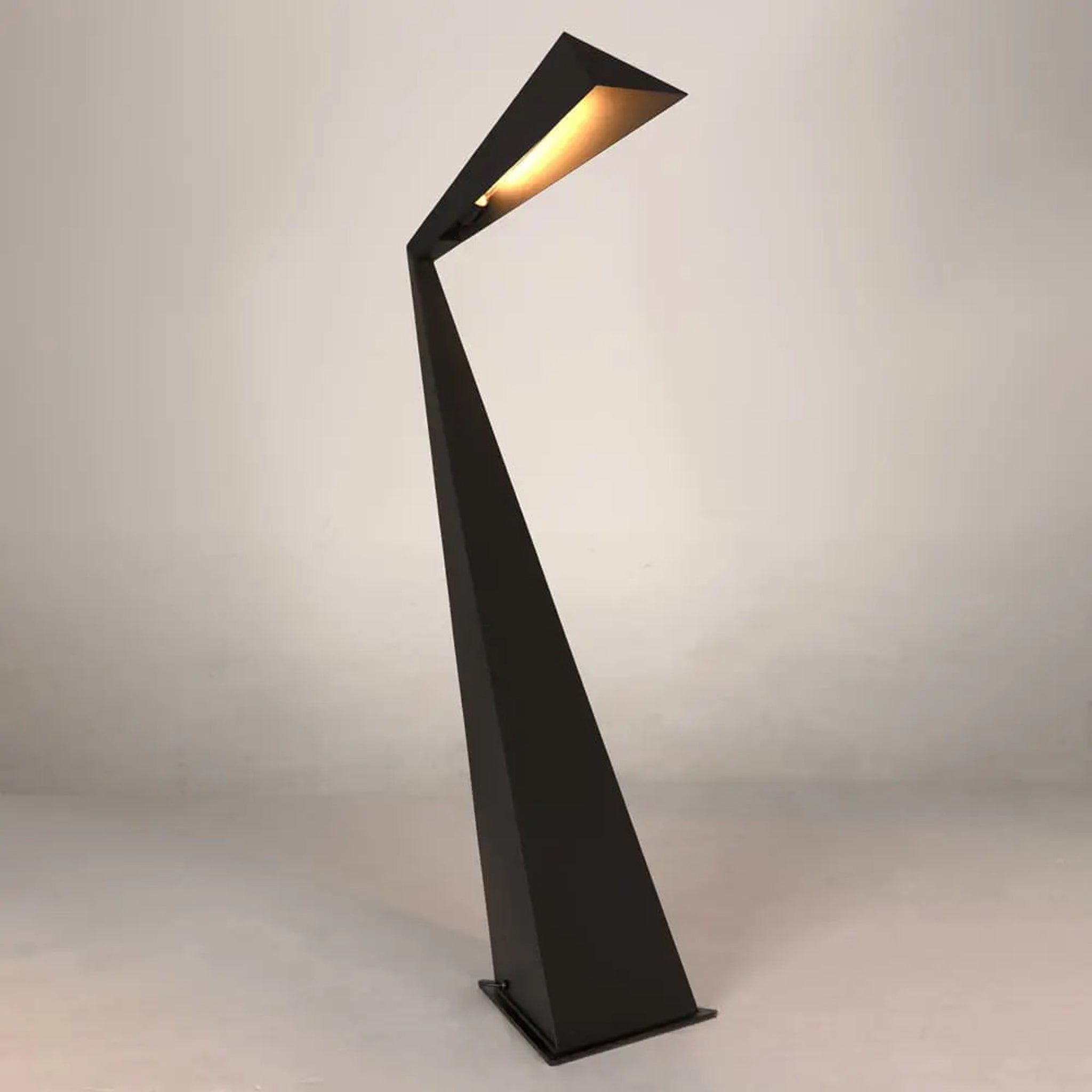 Bat Floor Lamp-4