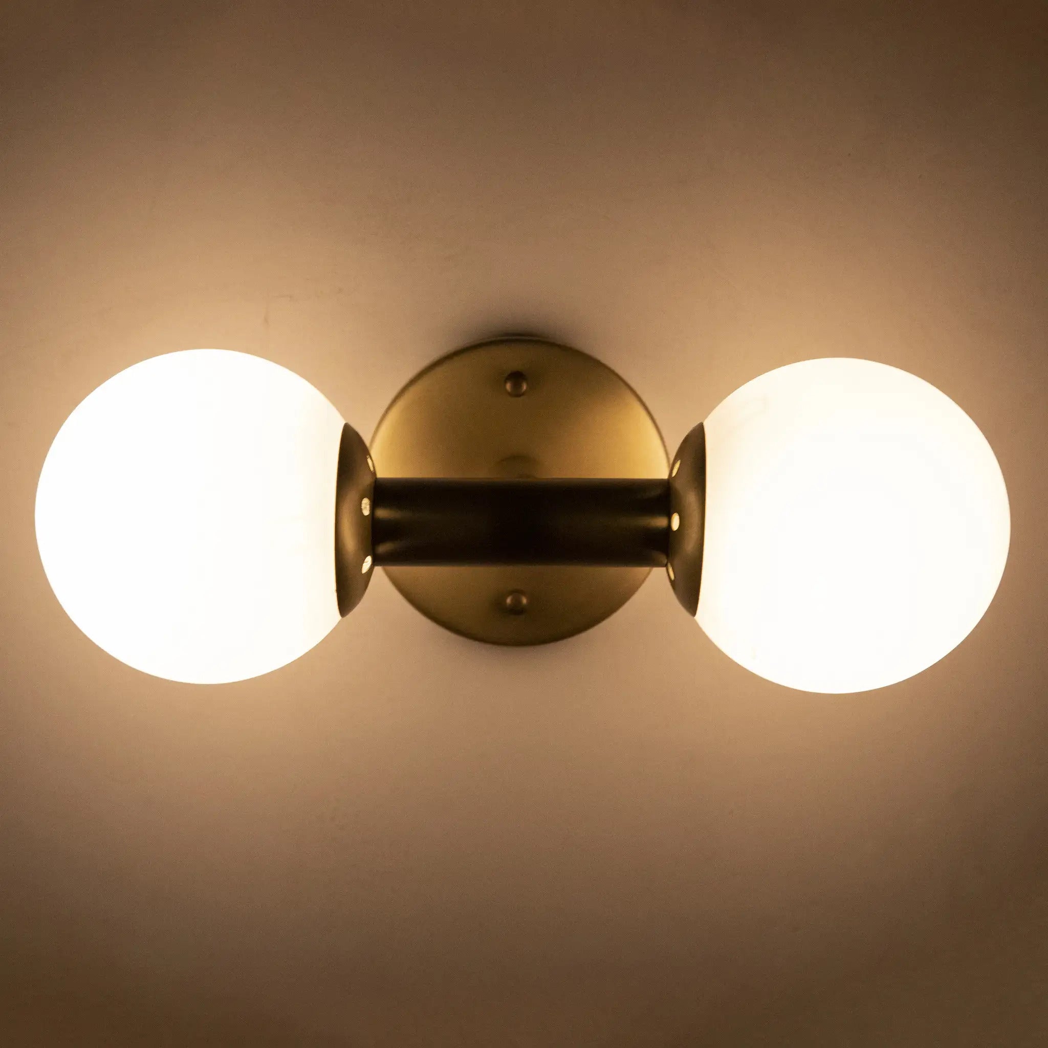 Antiope Sconce-4
