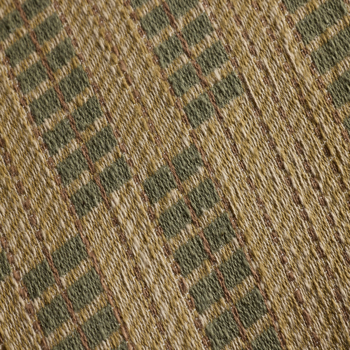 Amber Lewis x Loloi Alcamo Pillow in Natural/Green-4