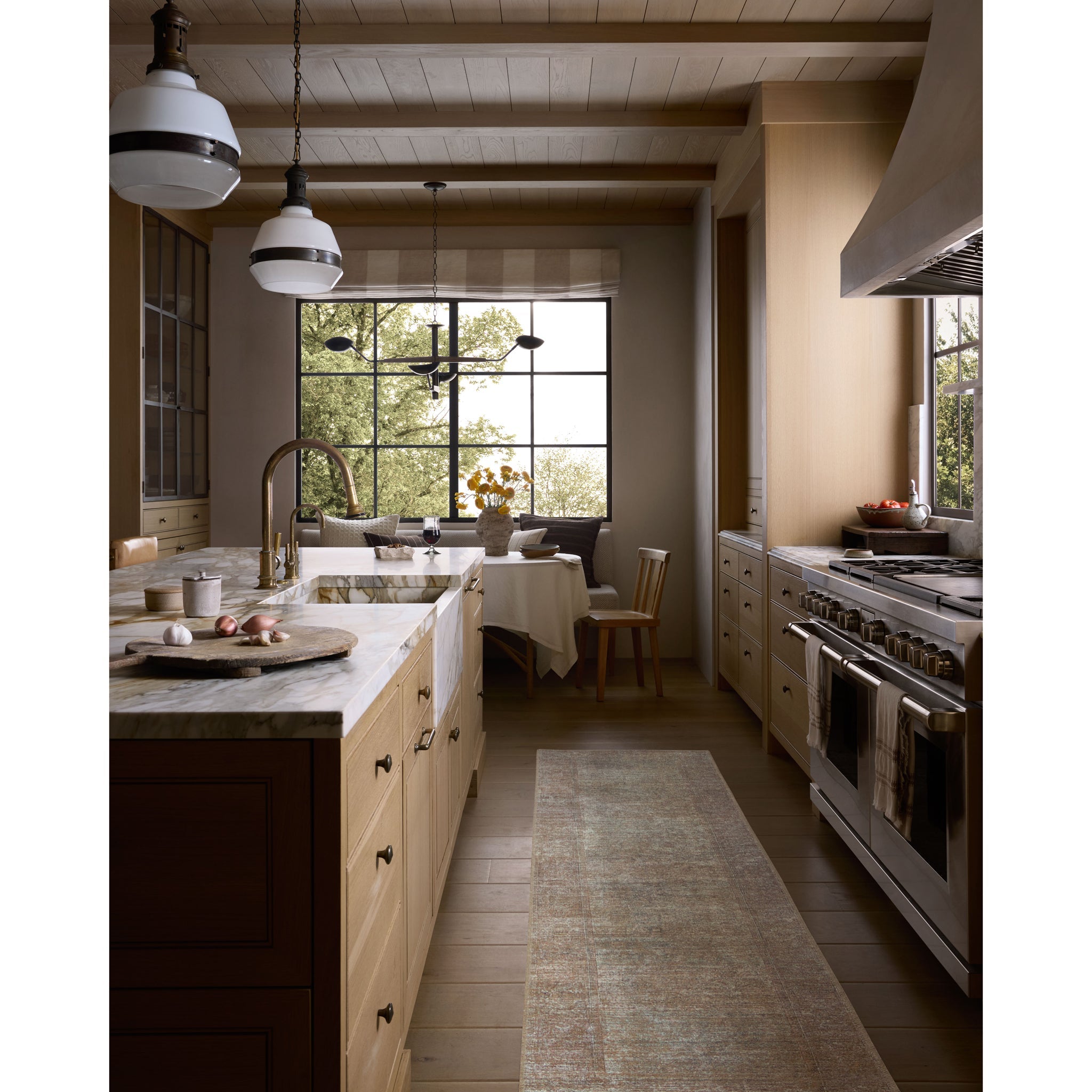 Amber Lewis x Loloi Cambria Rug in Multi/Natural – Maison Roseaux