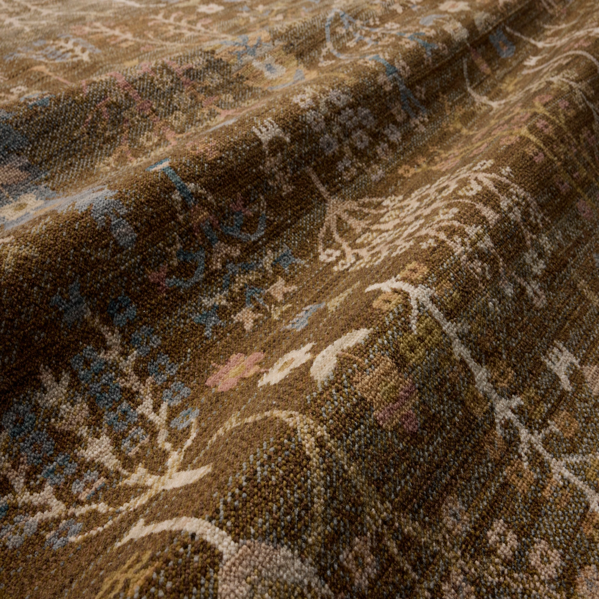Reign Rug in Moss/Multi-9