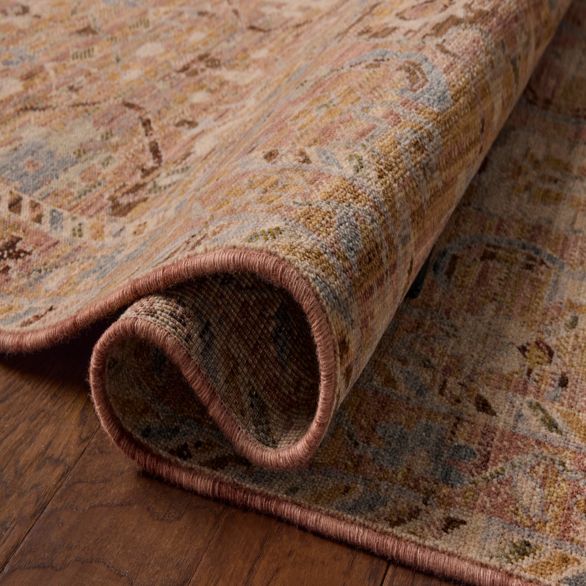 Reign Rug in Pink/Multi-8