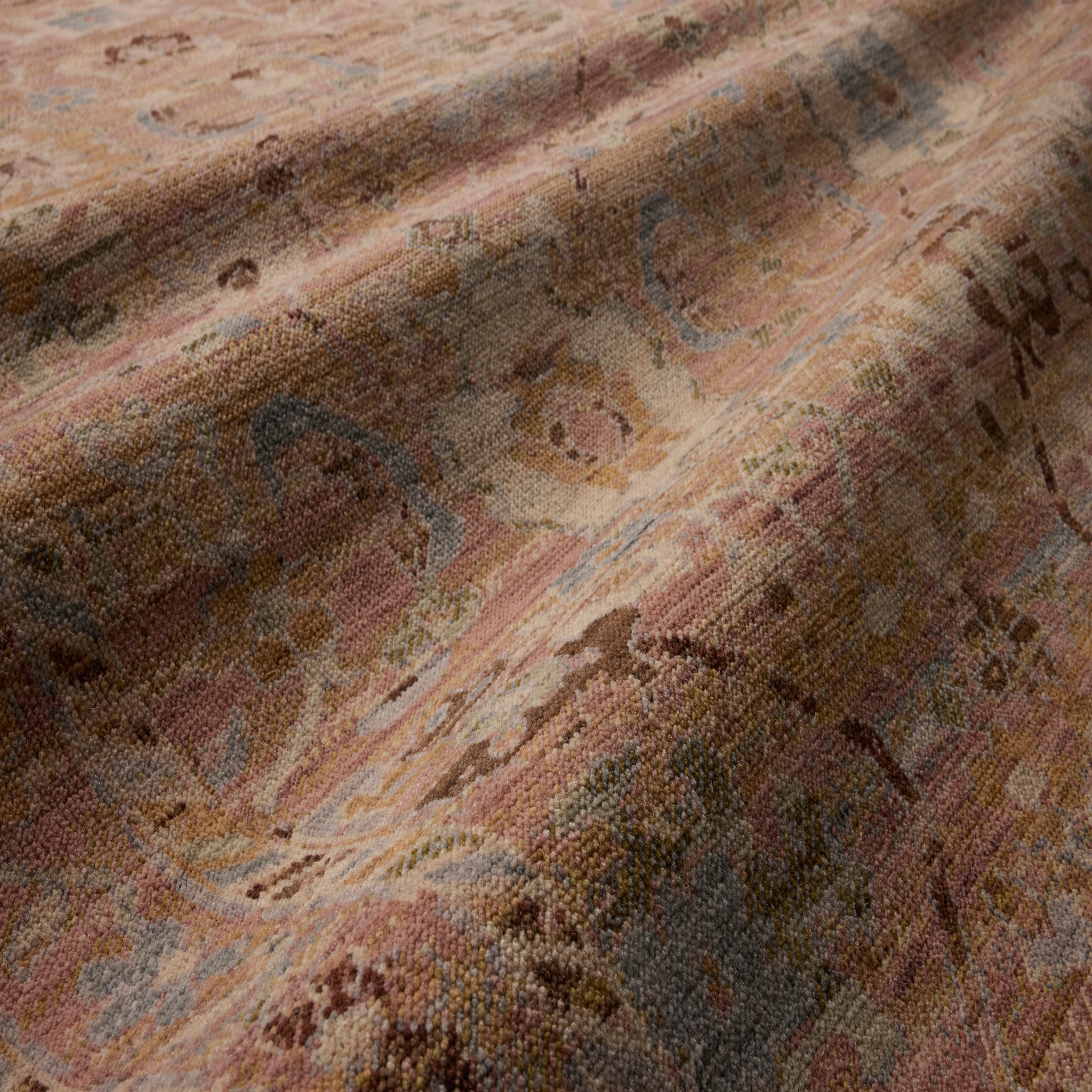 Reign Rug in Pink/Multi-9