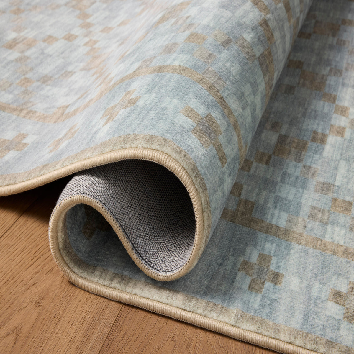 Chris Loves Julia x Loloi Bobby Rug in Spa-Khaki-4