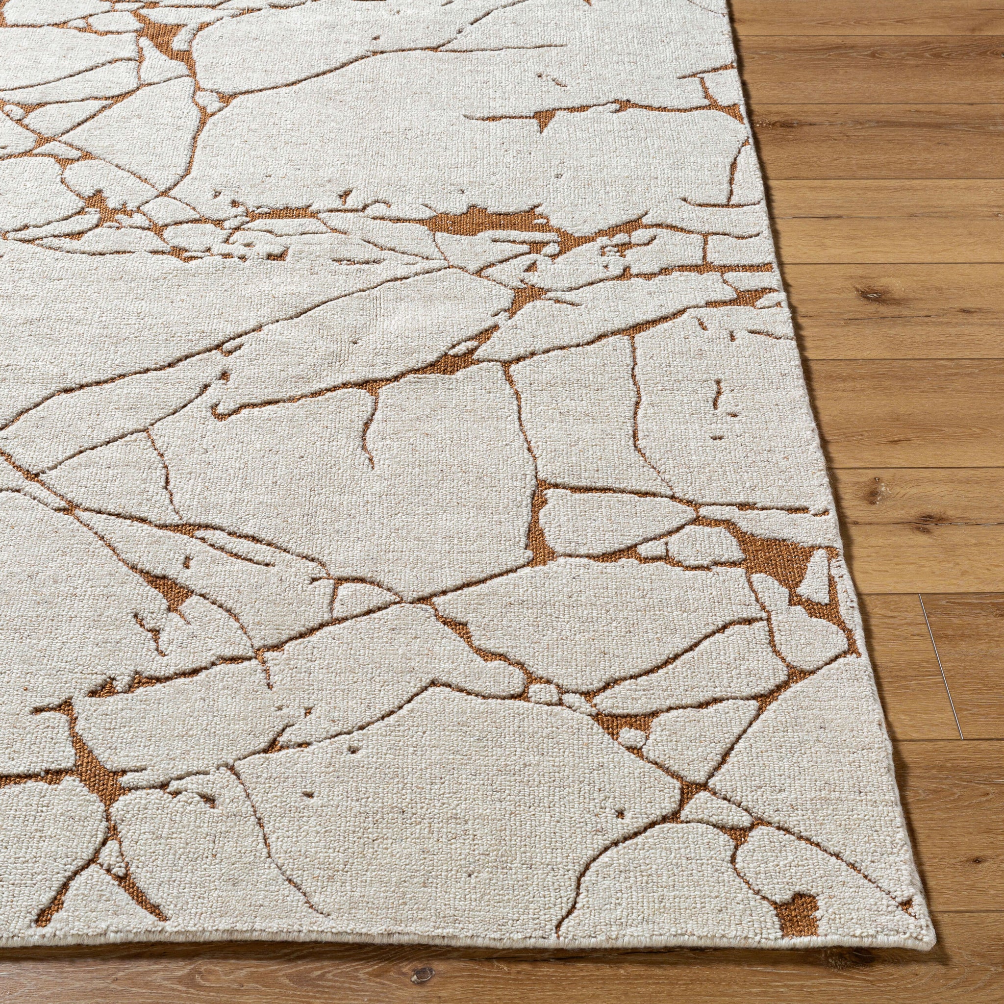 Arbora Wool Rug in Medium Brown-4