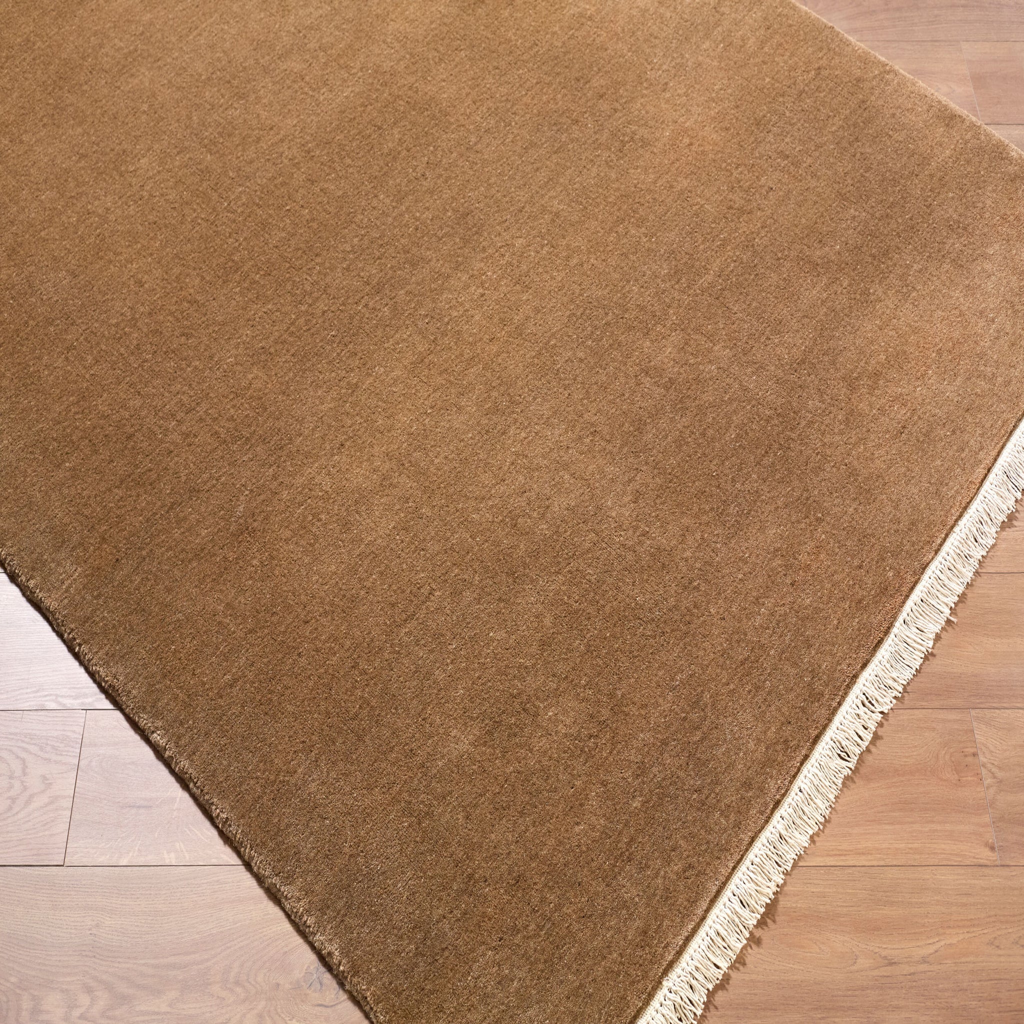 Evergreen Wool Rug in Chestnut 7