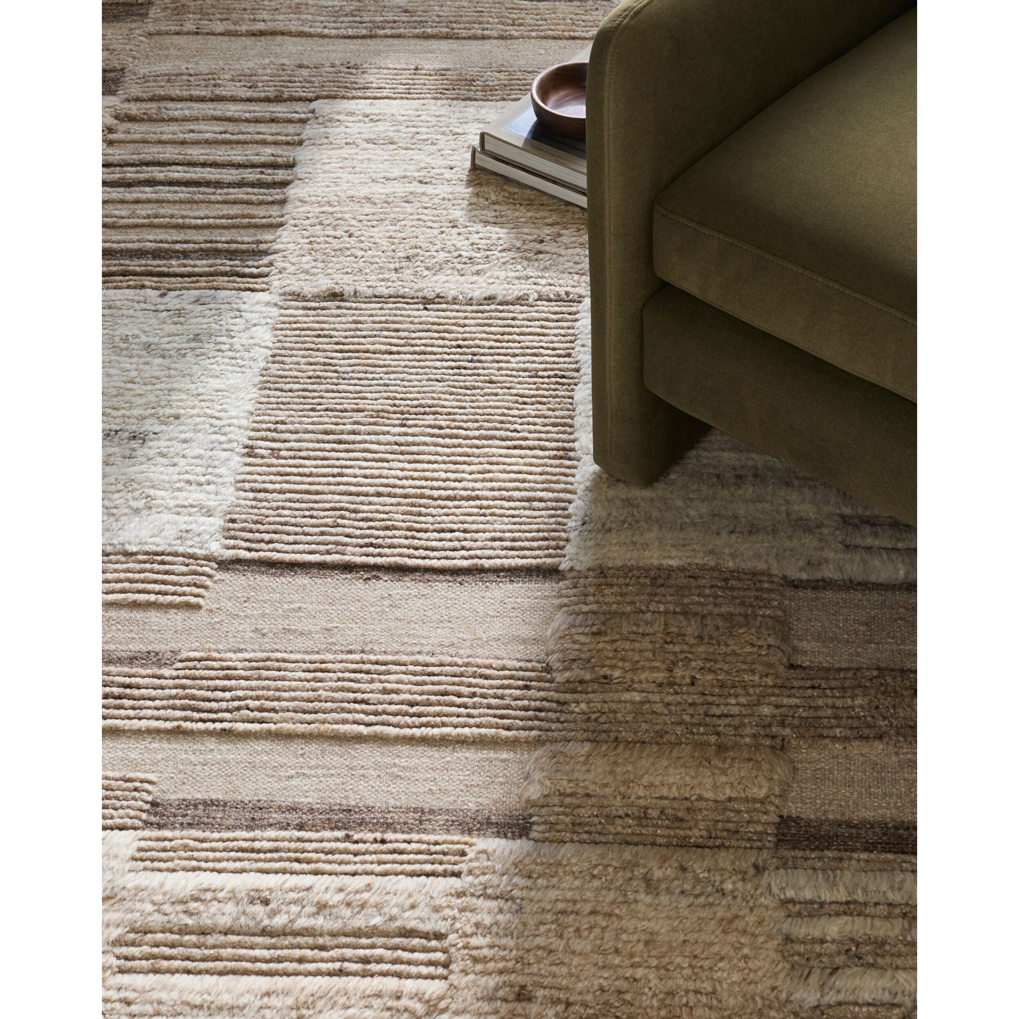 Folklore Wool Rug in Beige-2