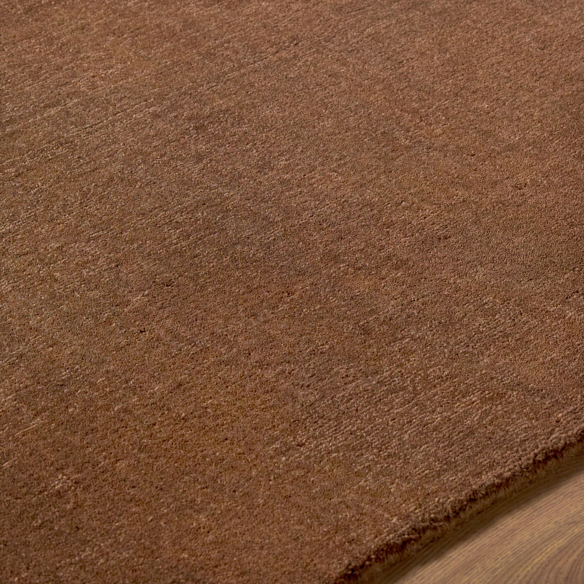 Keban Wool Rug in Chestnut-5