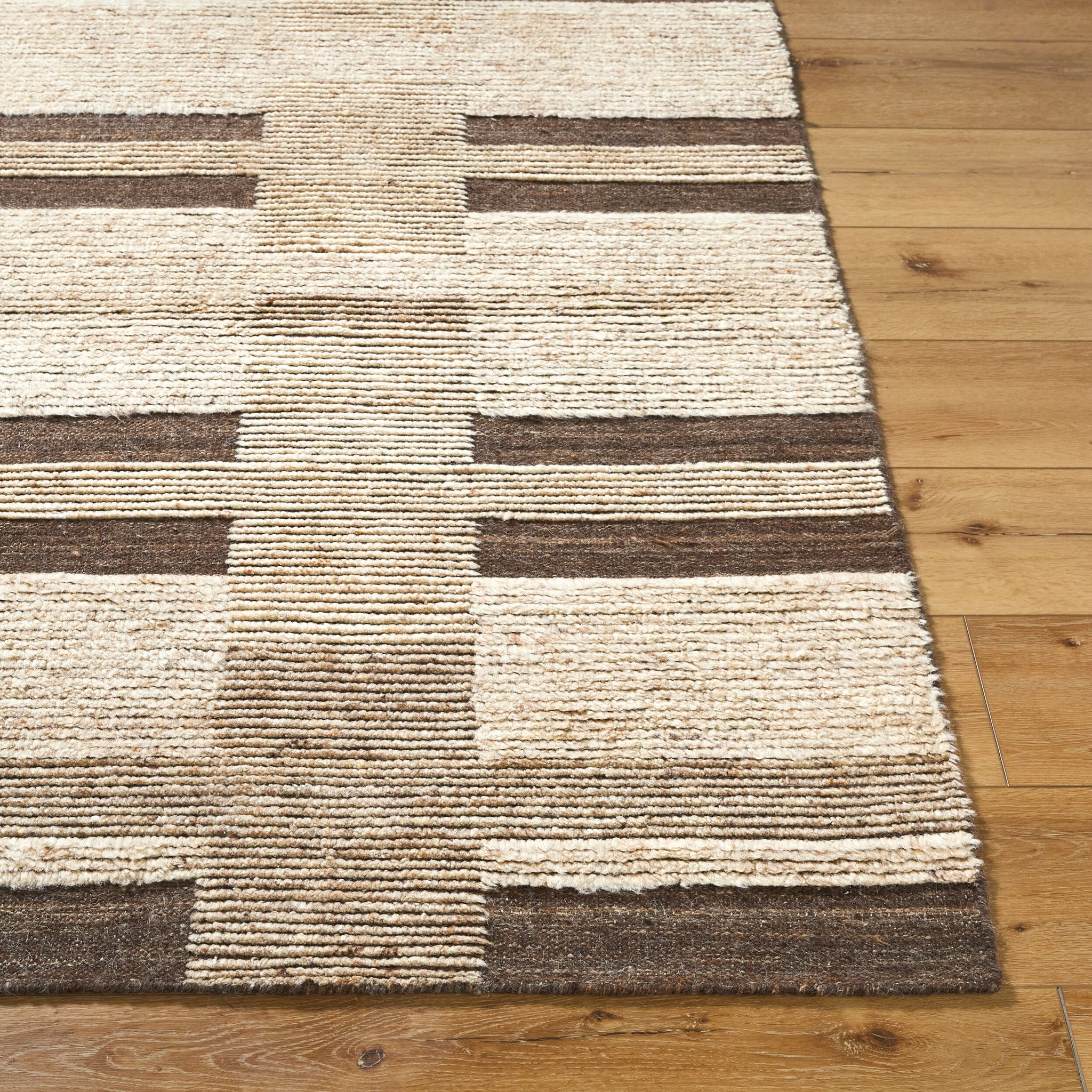 Folklore Wool Rug in Taupe-5