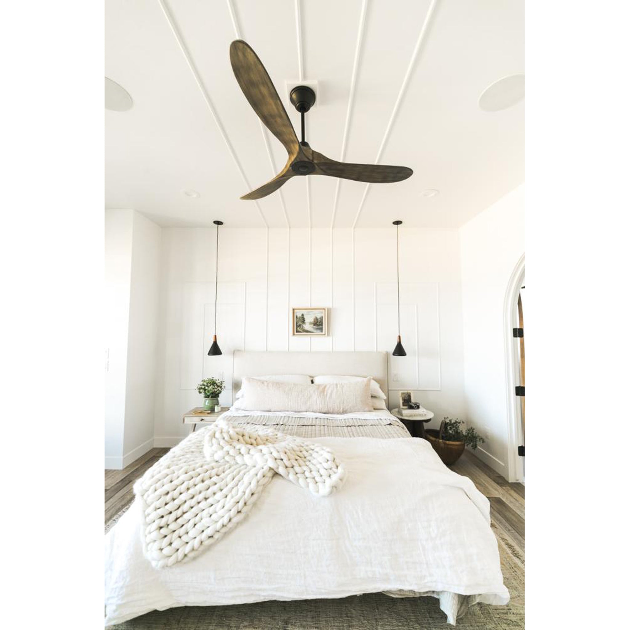 Maverick 60" Ceiling Fan-2