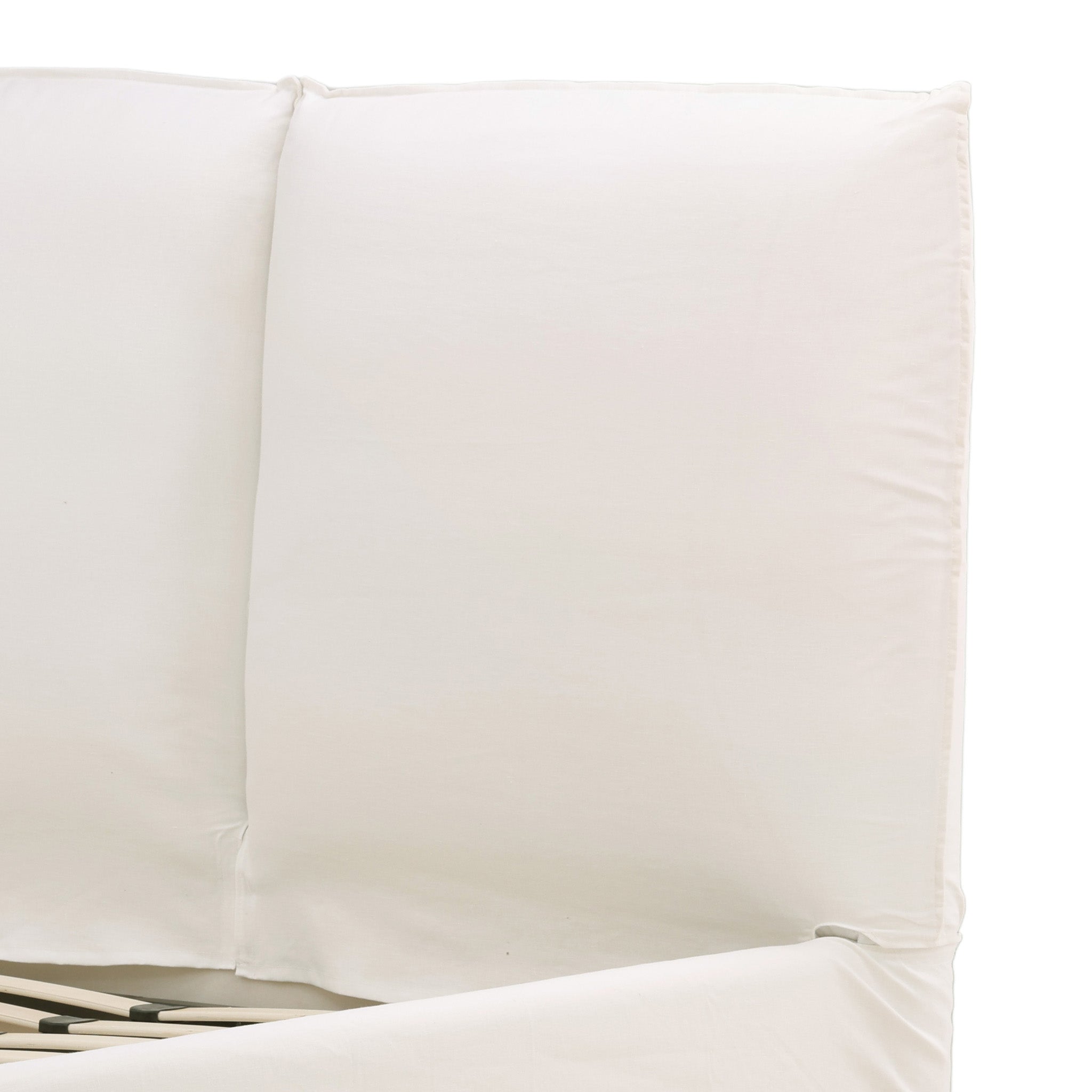 Olena Bed-10