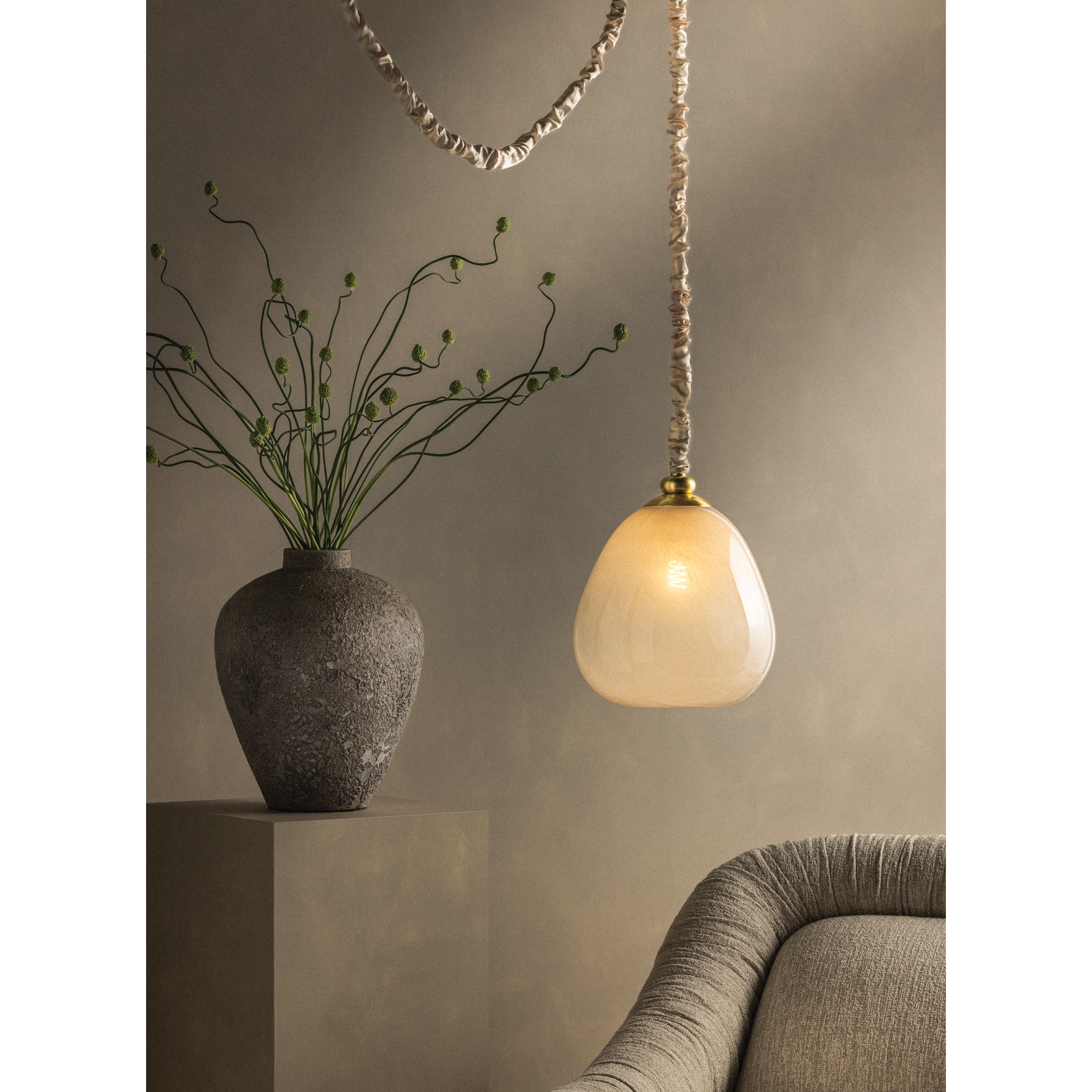 Remi Pendant-2