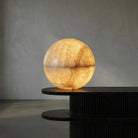 Onyx Globe-16