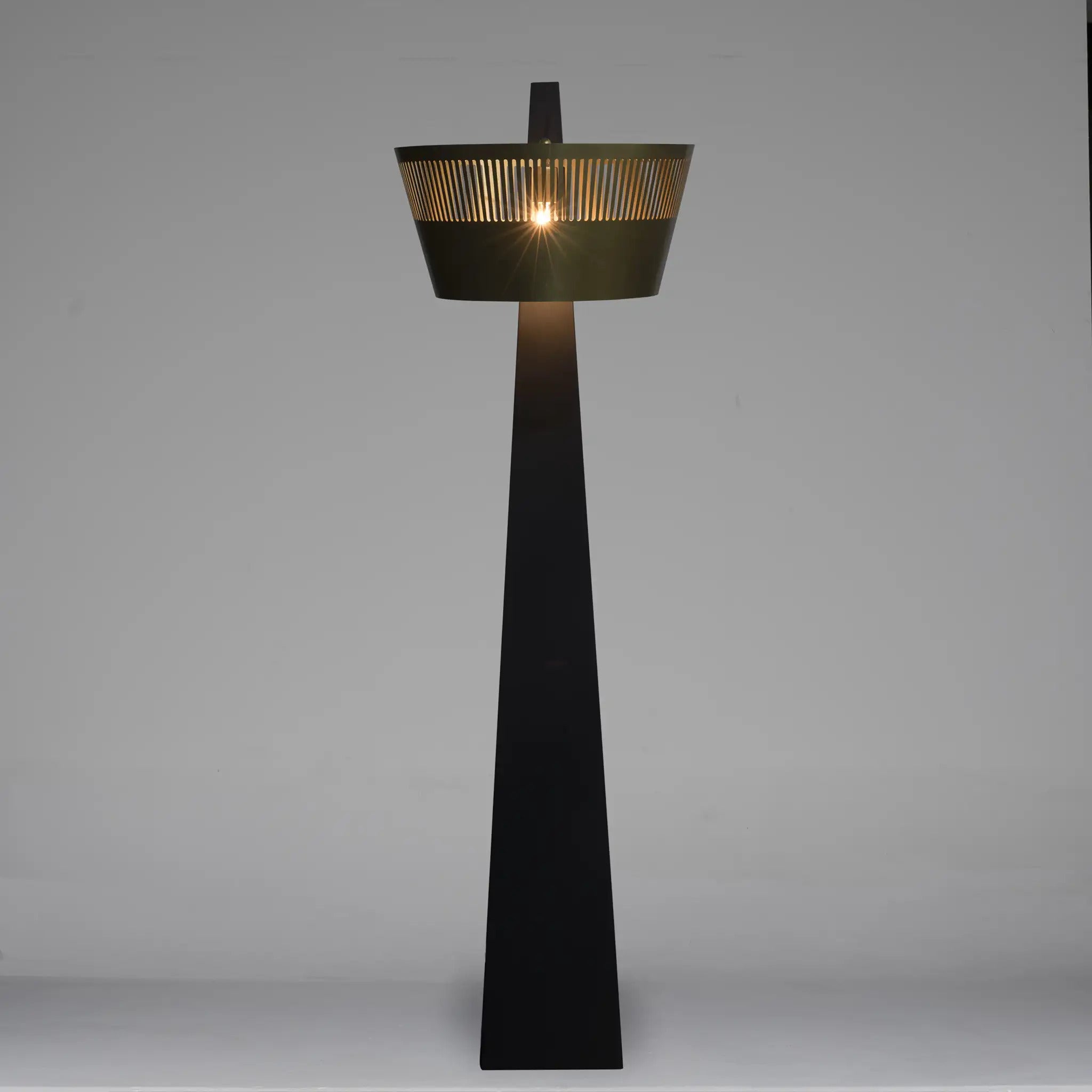 Claudius Floor Lamp-4